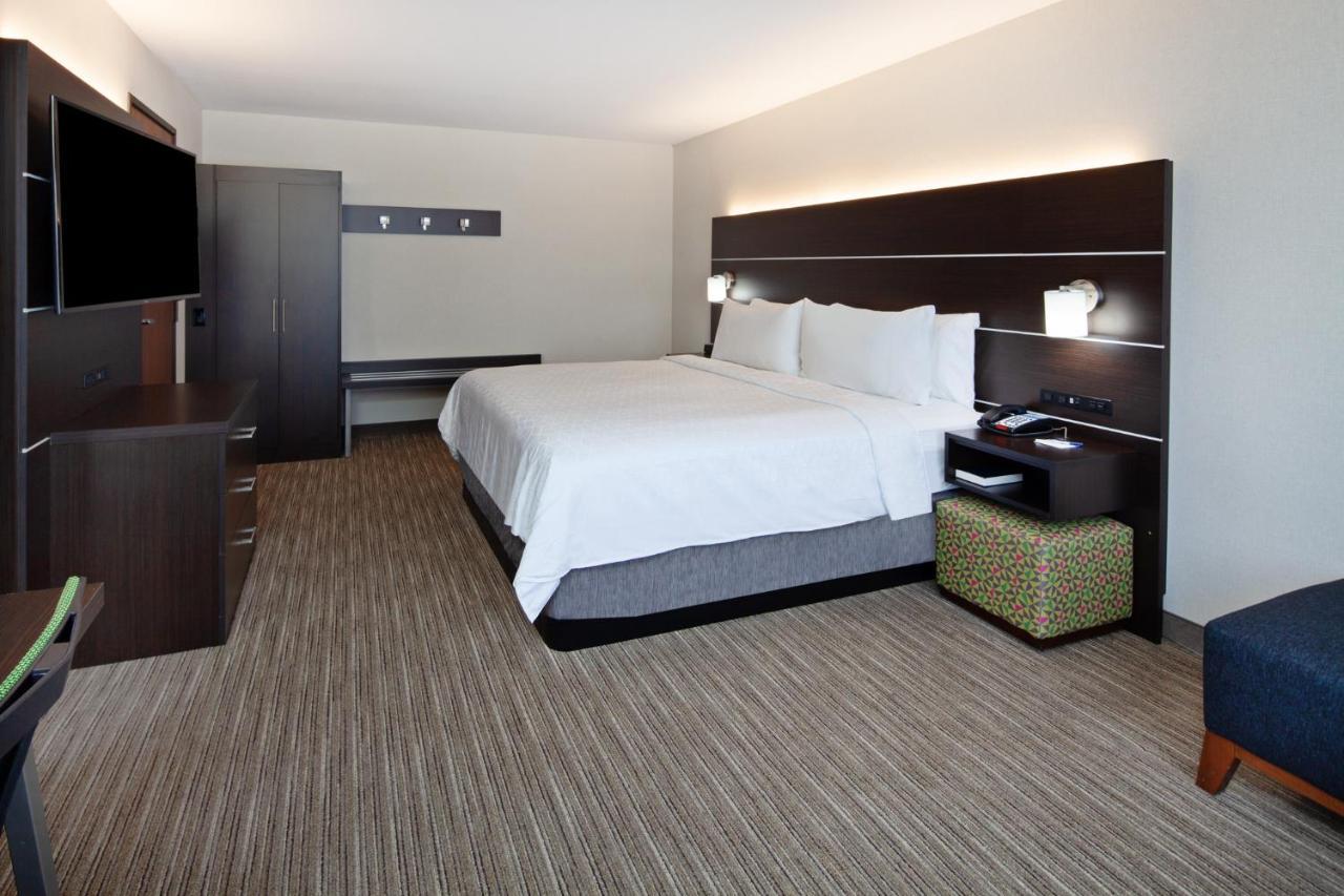 Holiday Inn Express & Suites Oakland - Airport By Ihg Exteriör bild