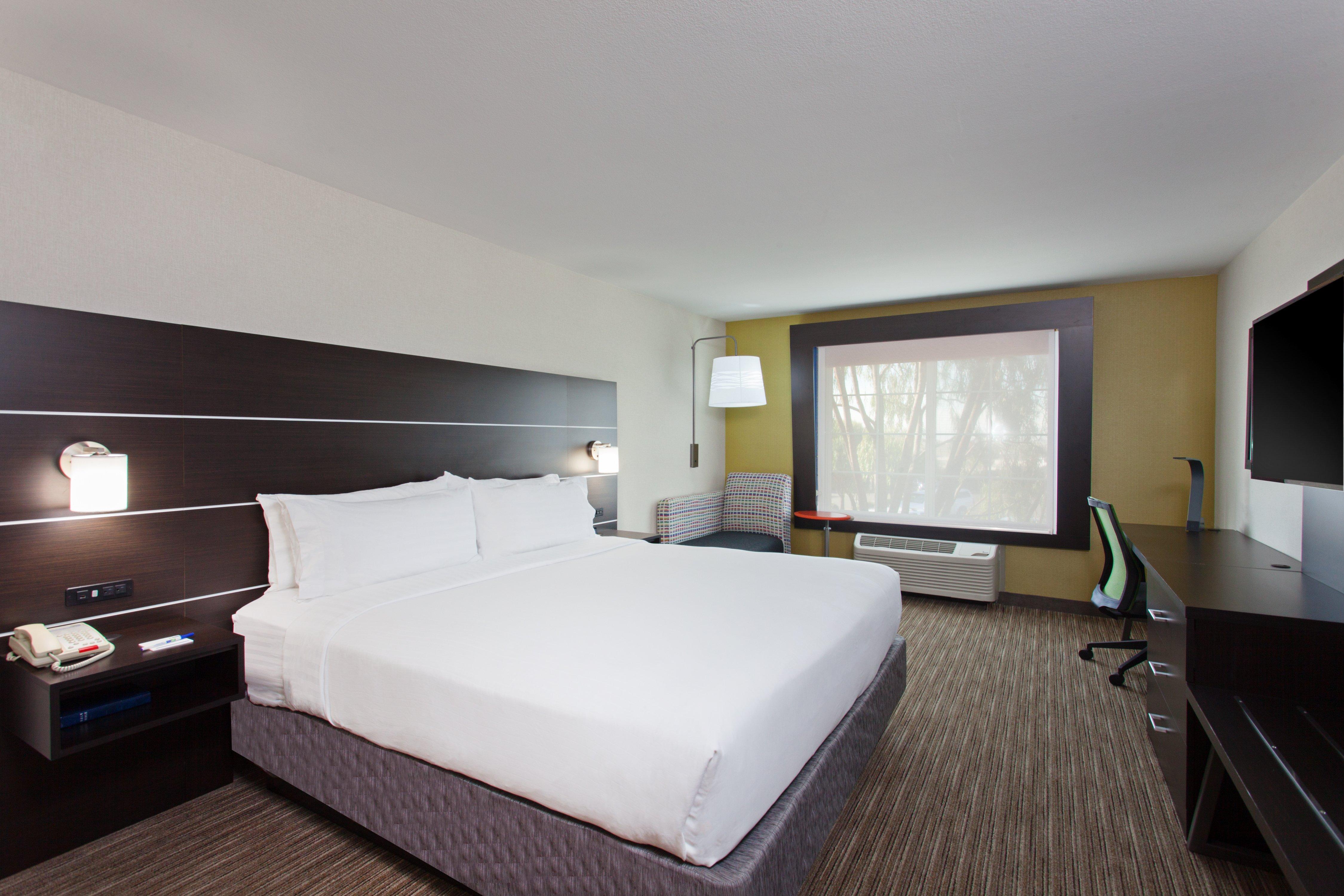 Holiday Inn Express & Suites Oakland - Airport By Ihg Exteriör bild