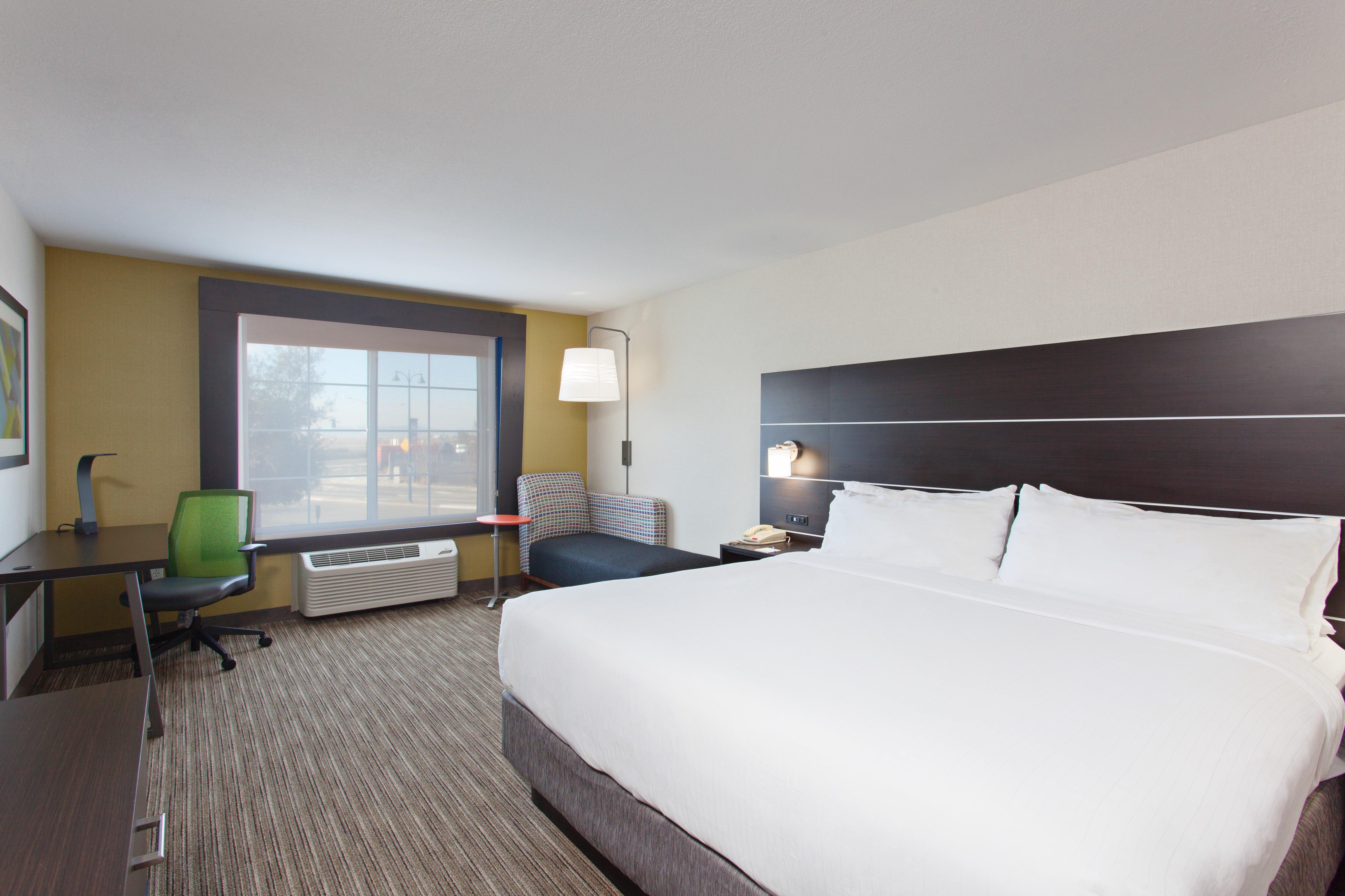 Holiday Inn Express & Suites Oakland - Airport By Ihg Exteriör bild