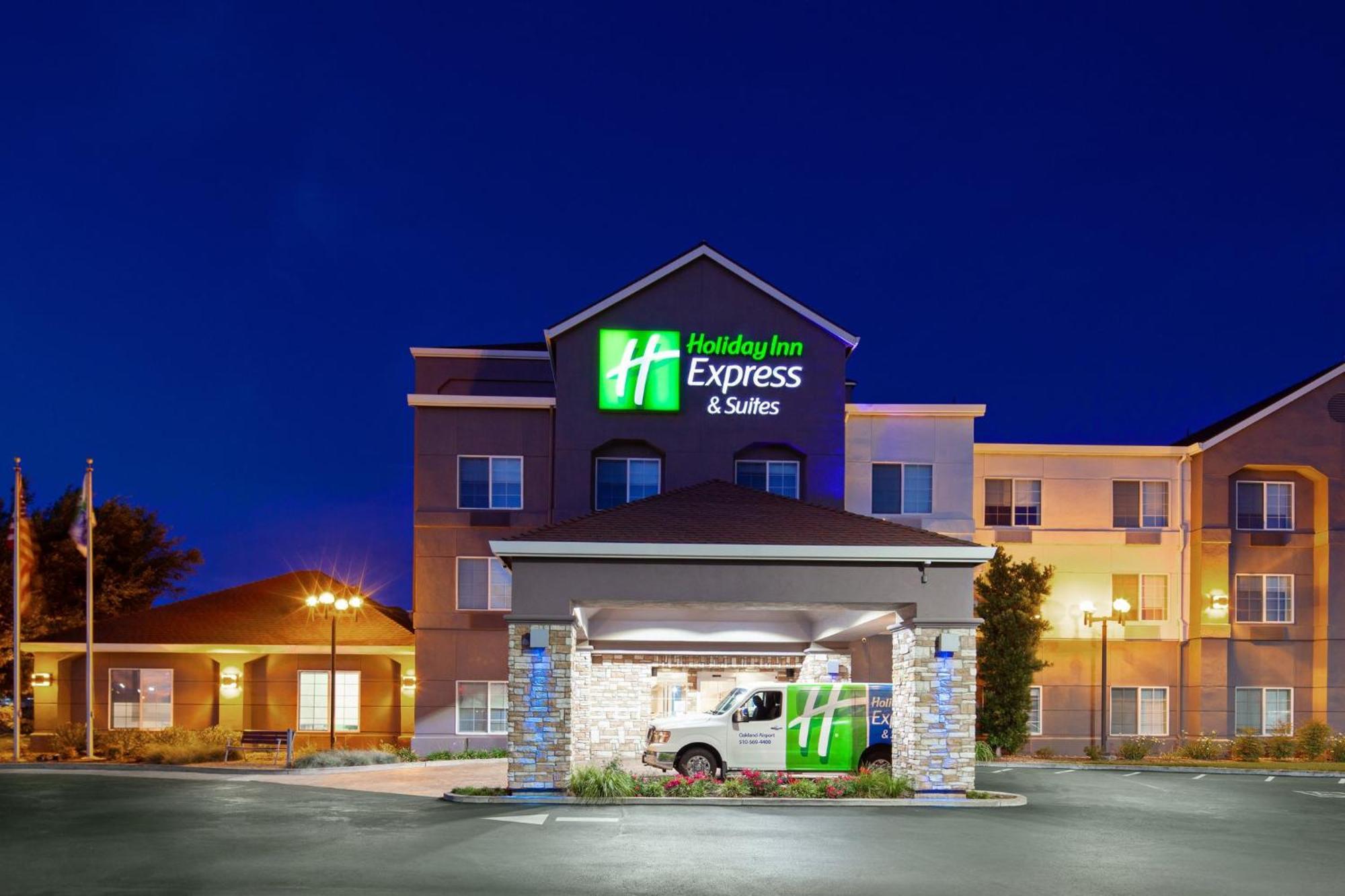 Holiday Inn Express & Suites Oakland - Airport By Ihg Exteriör bild