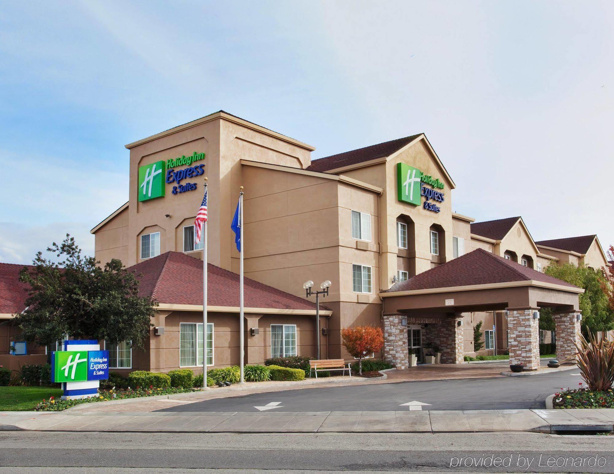 Holiday Inn Express & Suites Oakland - Airport By Ihg Exteriör bild
