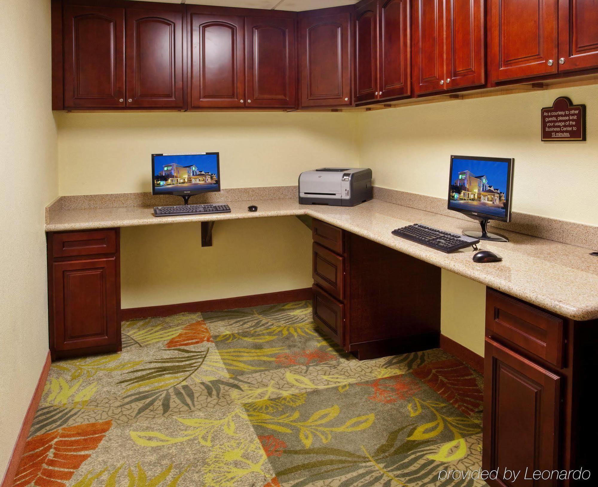 Holiday Inn Express & Suites Oakland - Airport By Ihg Exteriör bild